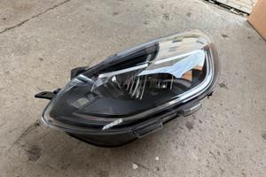 Faro ford fiesta restyling 2022