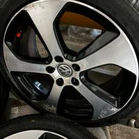 Cerchi 18 golf gti 7 con gomme da neve