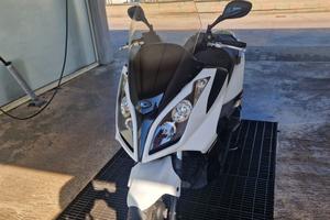 Kymco Dowtown 200