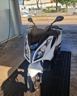 Kymco Dowtown 200