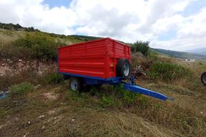 Rimorchio agricolo ribaltabile