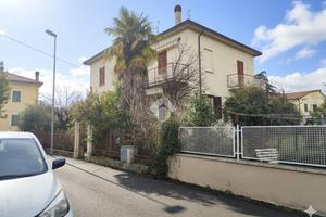 BIFAMILIARE A FOLIGNO