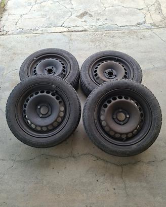 Set Cerchi in ferro R15 + pneumatici Invernali 