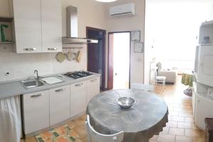 Last minute fronte mare dal 25\7 al 1/08 rif.36