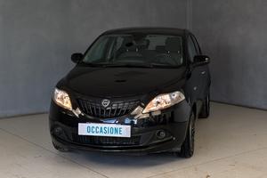 Lancia Ypsilon 1.0 Hybrid 70cv Silver Plus