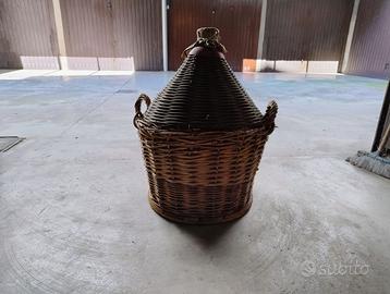 Damigiane per vino