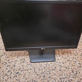 Monitor LG 1920x1080 VGA