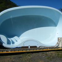 Piscine mod. MARGHERITA in vetroresina rinforzata