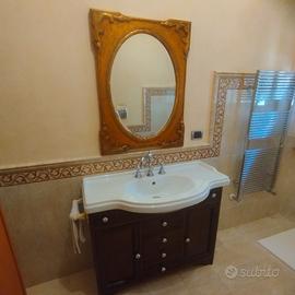 mobile bagno con specchio
