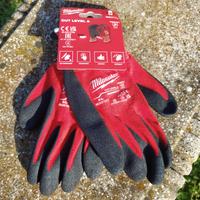 Nuovi guanti Milwaukee taglia 9L