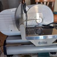 affettatrice usata una sola volta 