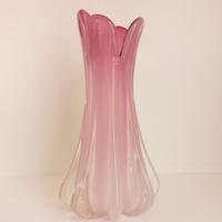 Vaso in vetro Murano rosa costolato anni 60