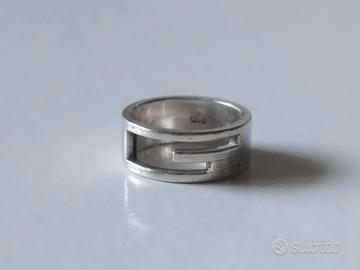 anello Gucci argento massiccio 925