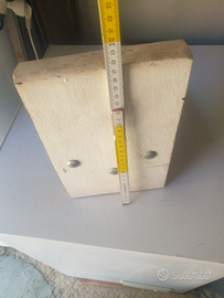 Staffa motore ausiliario