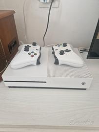 xbox one s più  giochi e accessori