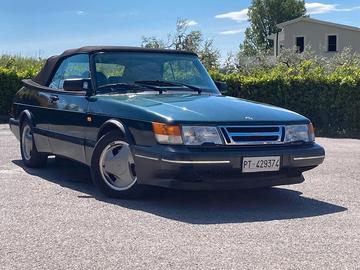 Saab 900