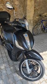 Piaggio Beverly 350