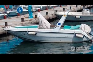 Barca tecnofiber 6m omologata 8 pers