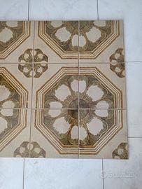 Pavimento a fiori anni '70  MQ 2