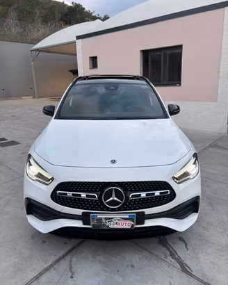 Mercedes-benz GLA 200 d Automatic Premium