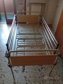 Letto Ortopedico da Degenza Manuale con Sponde
