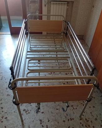 Letto Ortopedico da Degenza Manuale con Sponde