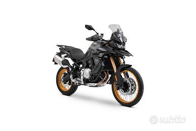 Voge Valico 900