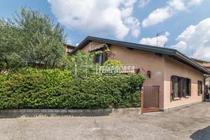 VIA VILLA GIOVIO, 14 - COMO - BRECCIA