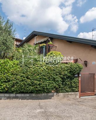 VIA VILLA GIOVIO, 14 - COMO - BRECCIA