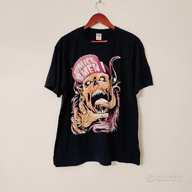 T-shirt metal come nuova