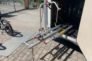 Portabici interno camper scorrevole