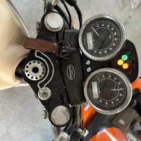 Moto guzzi v7