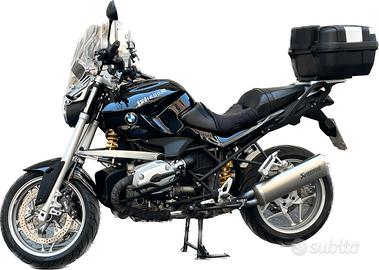 BMW R1200R  ( Ohlins) e accessori