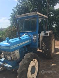 Trattore agricolo FORD 4610
