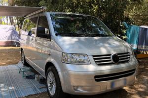 Volkswagen Caravelle T5 - 4 Motion
