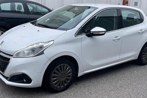 Peugeot 208 PureTech 82 5 porte Active