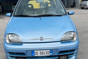 Fiat 600 1.1 50th Anniversary gpl