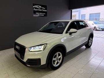 Audi Q2 30 Stronic TDI Identity Black