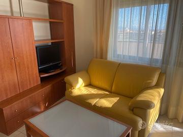 Cagliari Appartamento con 80mq Terrazza a Livello