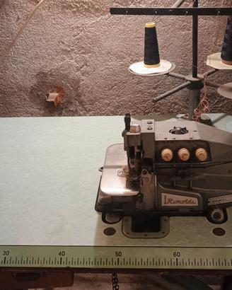 Macchina da cucire taglia cucire