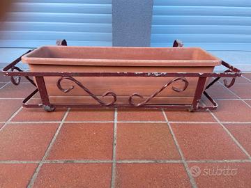 Fioriera e portafioriera