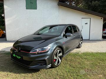 Volkswagen Golf GTI Performance - 245 CV - DSG