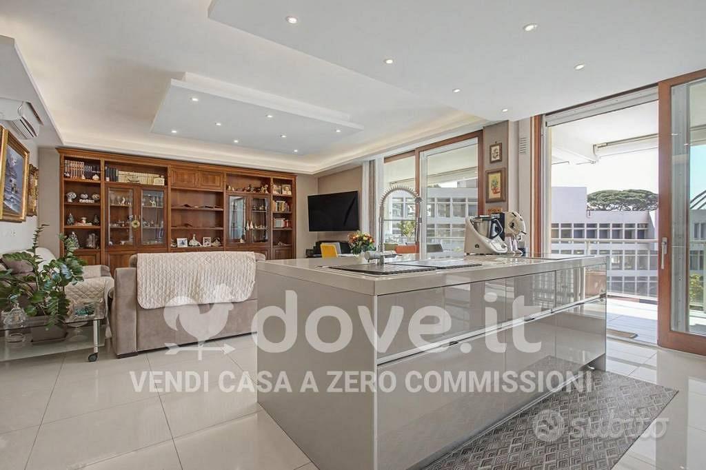 Appartamento di 142 m² con 4 locali a Napoli