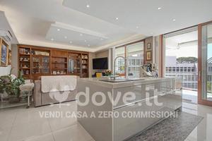 Appartamento di 142 m² con 4 locali a Napoli