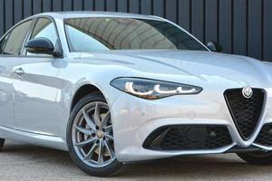 Alfa Romeo Giulia 2.0 t Sprint Q4 TURBO 280cv AT8 
