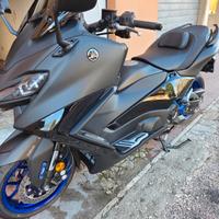 Yamaha t  max 560 2024  2100 km  0 sinistri 