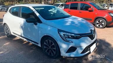 Renault Clio TCe 90 CV 5 porte Techno