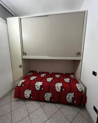 cameretta  in  buone condizioni