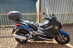 Scooter Yamaha X-Max 250