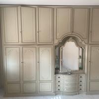 Armadio con specchio